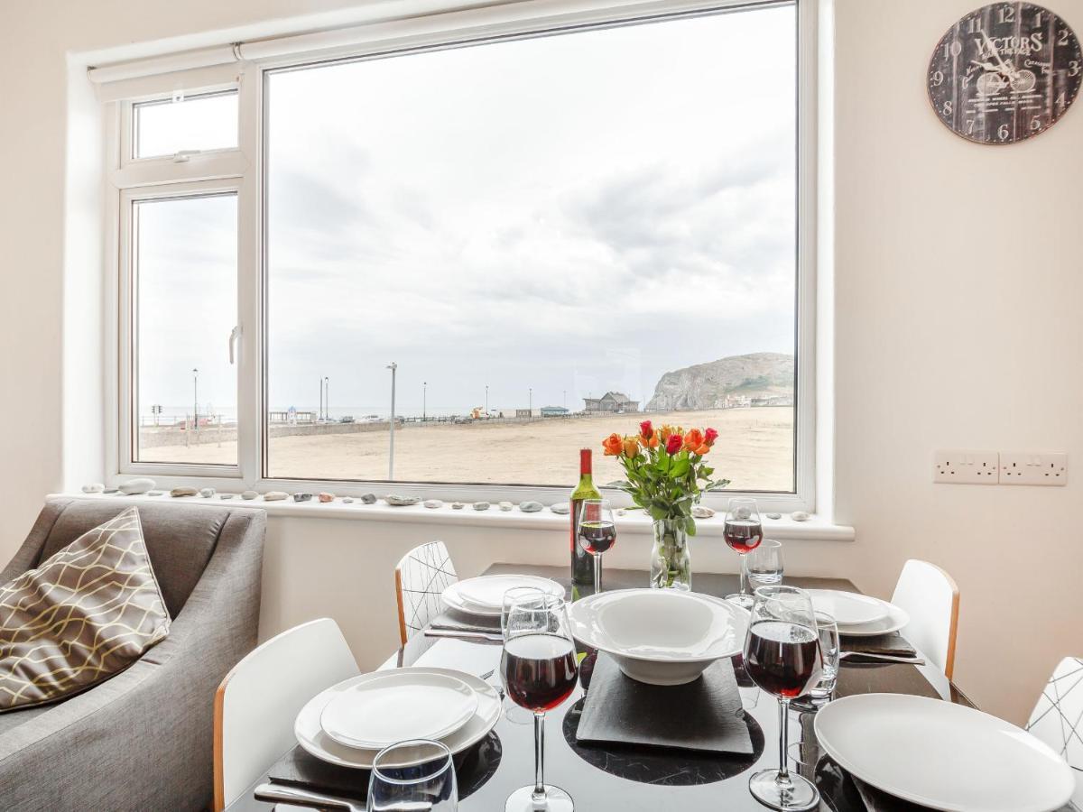 Little Orme View Apartment Ландъндо Екстериор снимка