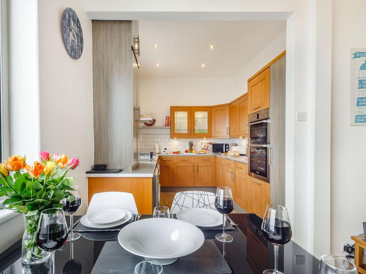 Little Orme View Apartment Ландъндо Екстериор снимка